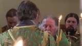 Наместник Архимандрит Венедикт читает Евангелие