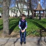 Фонарик, куклы и красный бант - о юродстве великого оптинского старца_resize