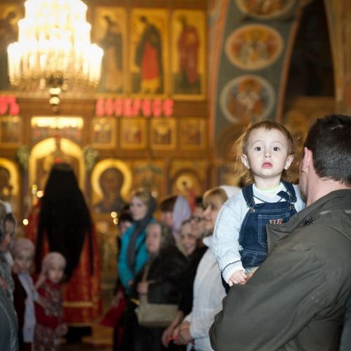 О Церкви и мире
