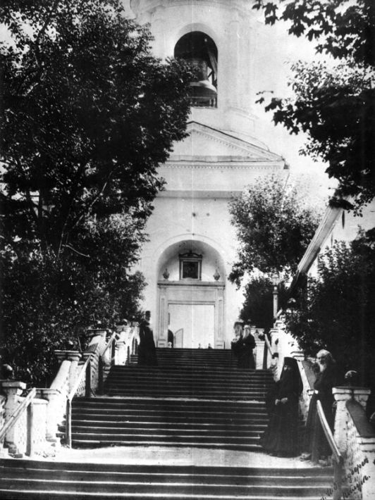 Политическая жизнь страны глазами оптинских монахов (1825–1917 гг.)
